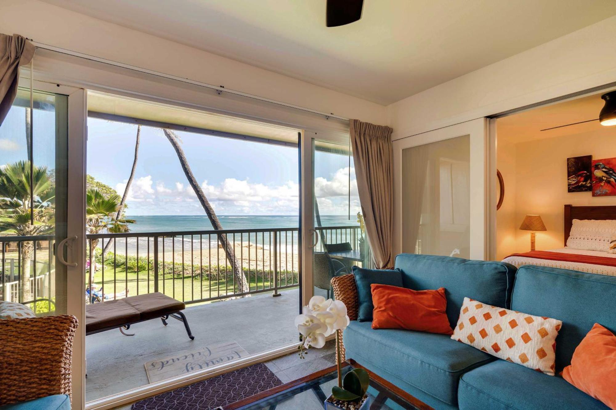 Waipouli Beachfront Condo With Balcony And Ocean Views Kapa'a Exterior foto